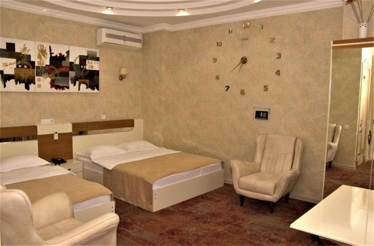Hotel Agava Tiflis Exterior foto